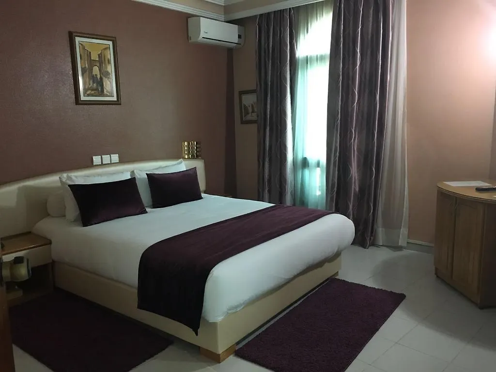 Rania Belmadina Hotel Casablanca