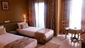 ***  Rania Belmadina Hotel Casablanca Maroc