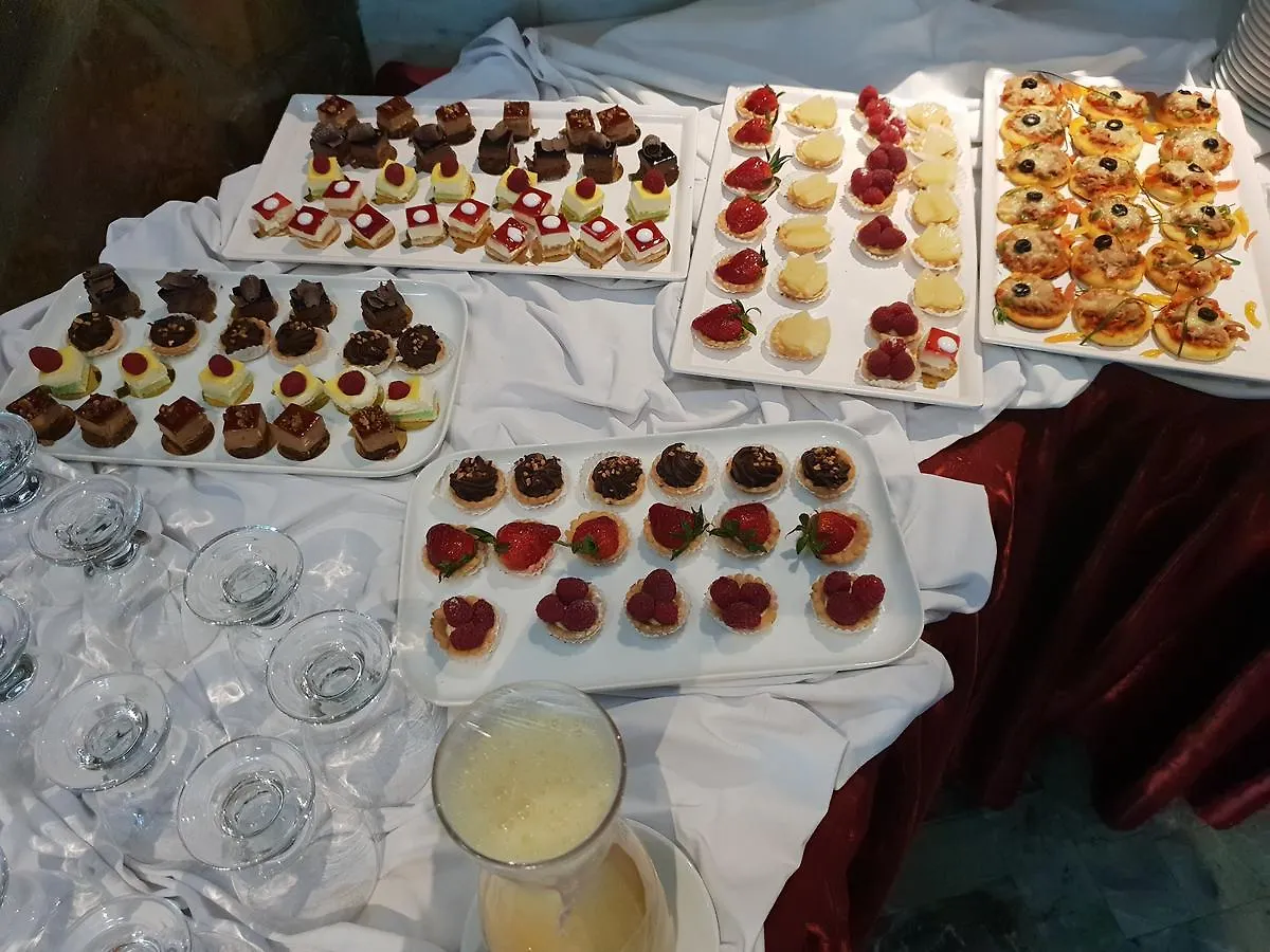Rania Belmadina Hotel Casablanca